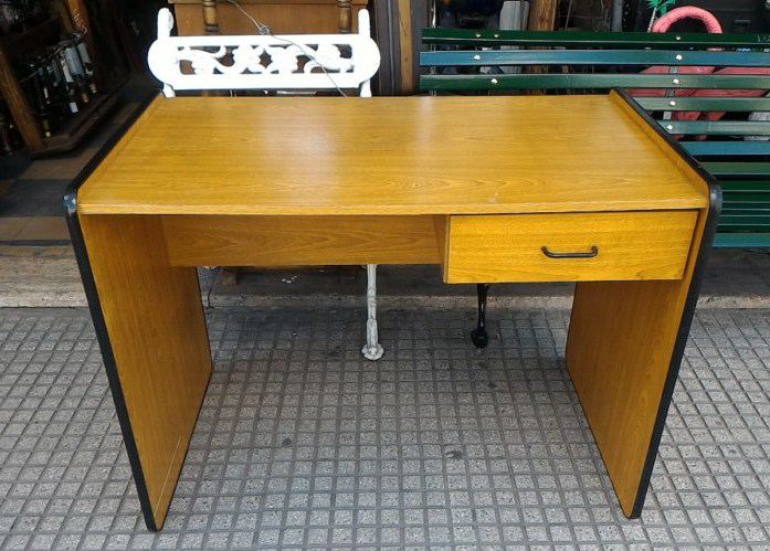 Formica 1,00 x 60 x 75 alto