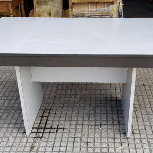Formica 1,40 x 80 x 76 alto