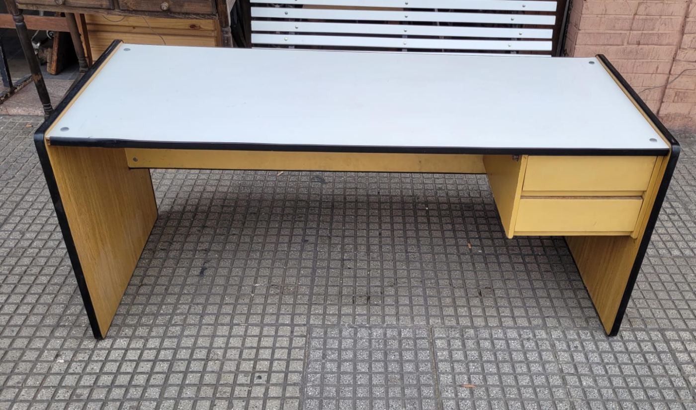 Formica 1,70 x 70 x 72 alto