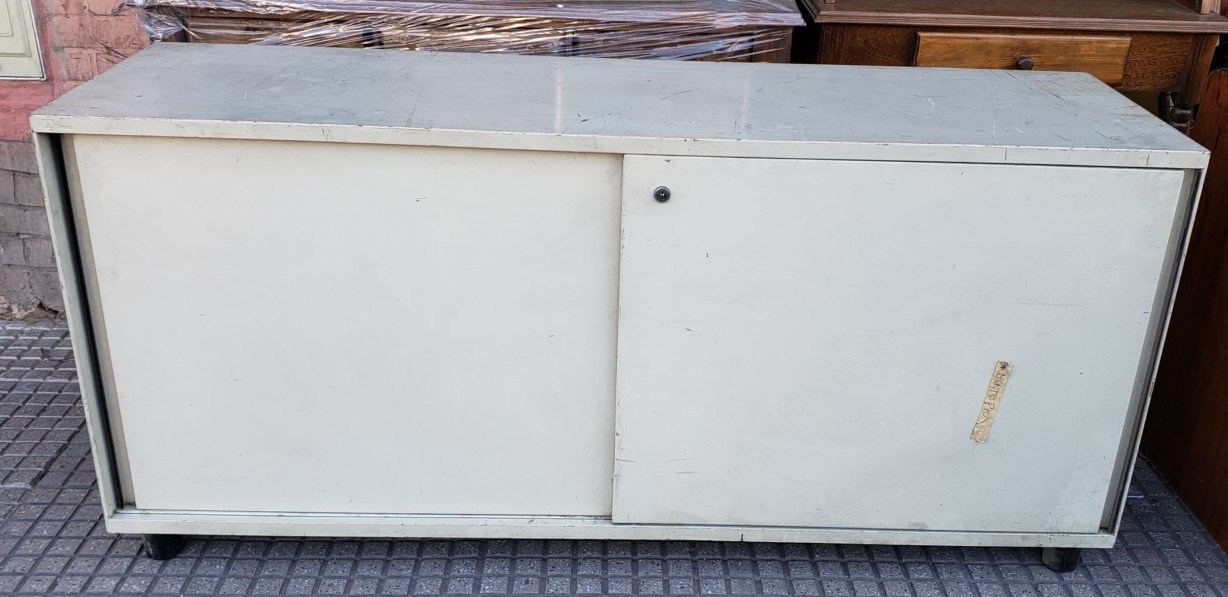 1,60 x 47 x 75 alto