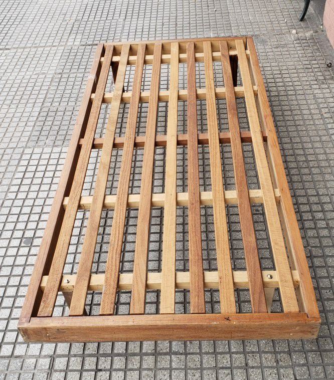 Otomana una plaza