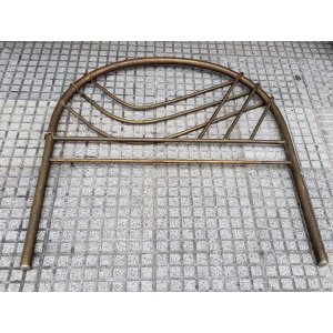 Cama hierro