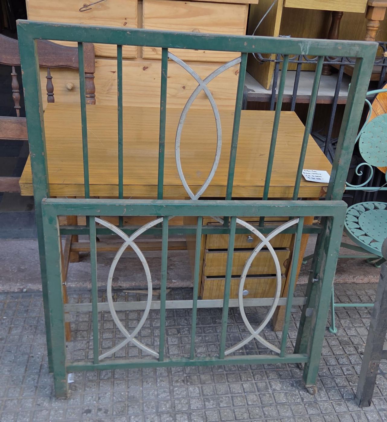 Cama hierro