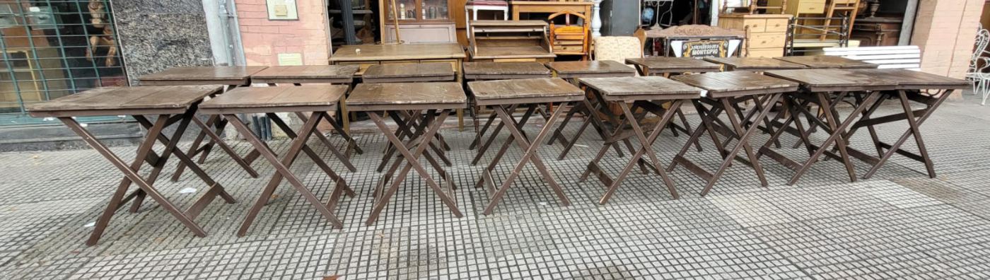 30 mesas 67 x 50 x 78 alto