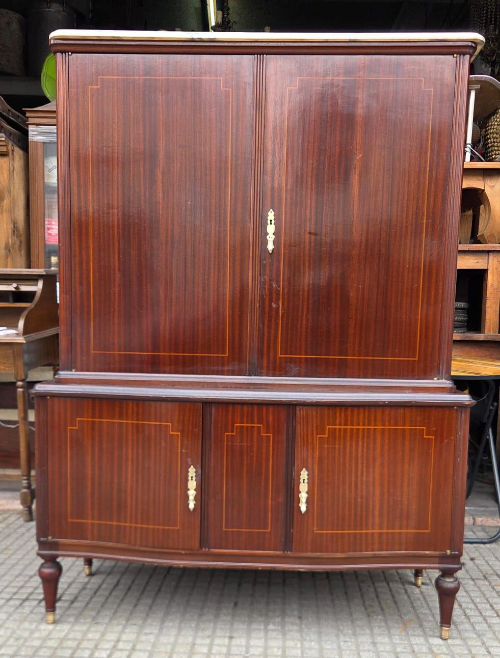 1,15 x 43 x 1,62 alto