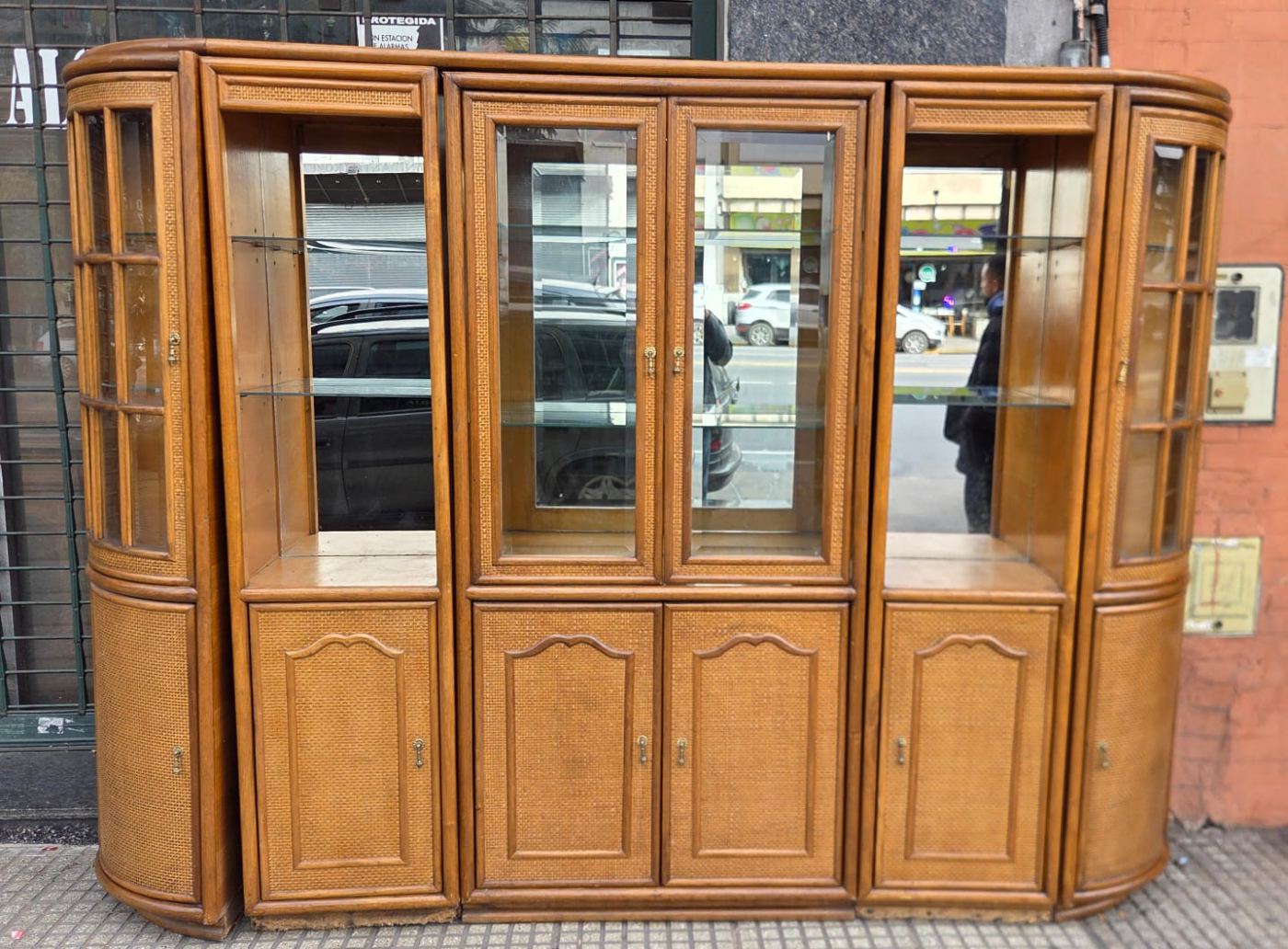 2,60 x 36 x 1,90 alto