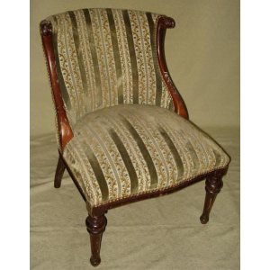 1 sillon 0,73 alto 0,53 ancho 0,35 del piso al asiento