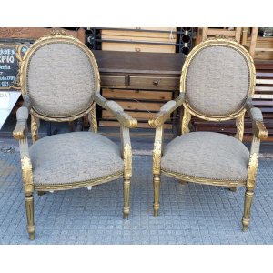 2 sillon dorado