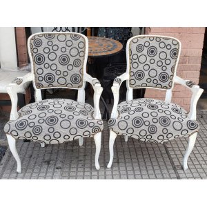 2 sillones blanco con negro