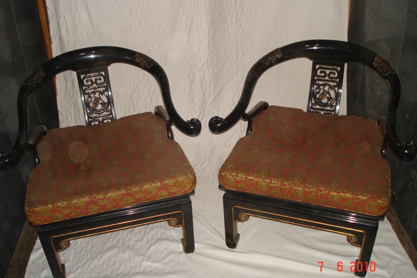 2 sillones orientales