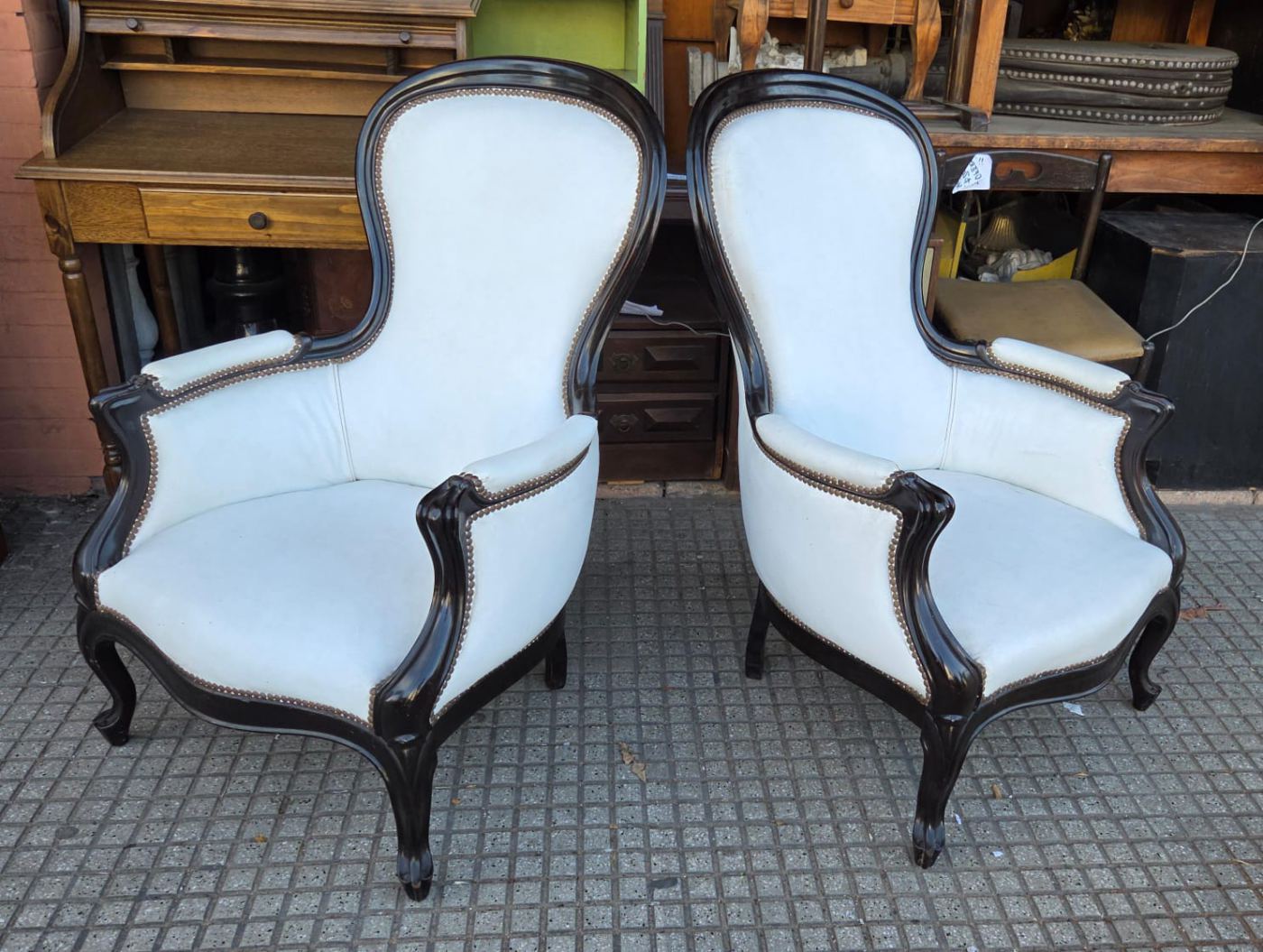 Colonial 0,70 x 60 y 45 x 1,06 alto