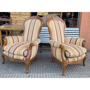 Colonial 2 sillones 87 x 70 y 50 x 1,07 alto