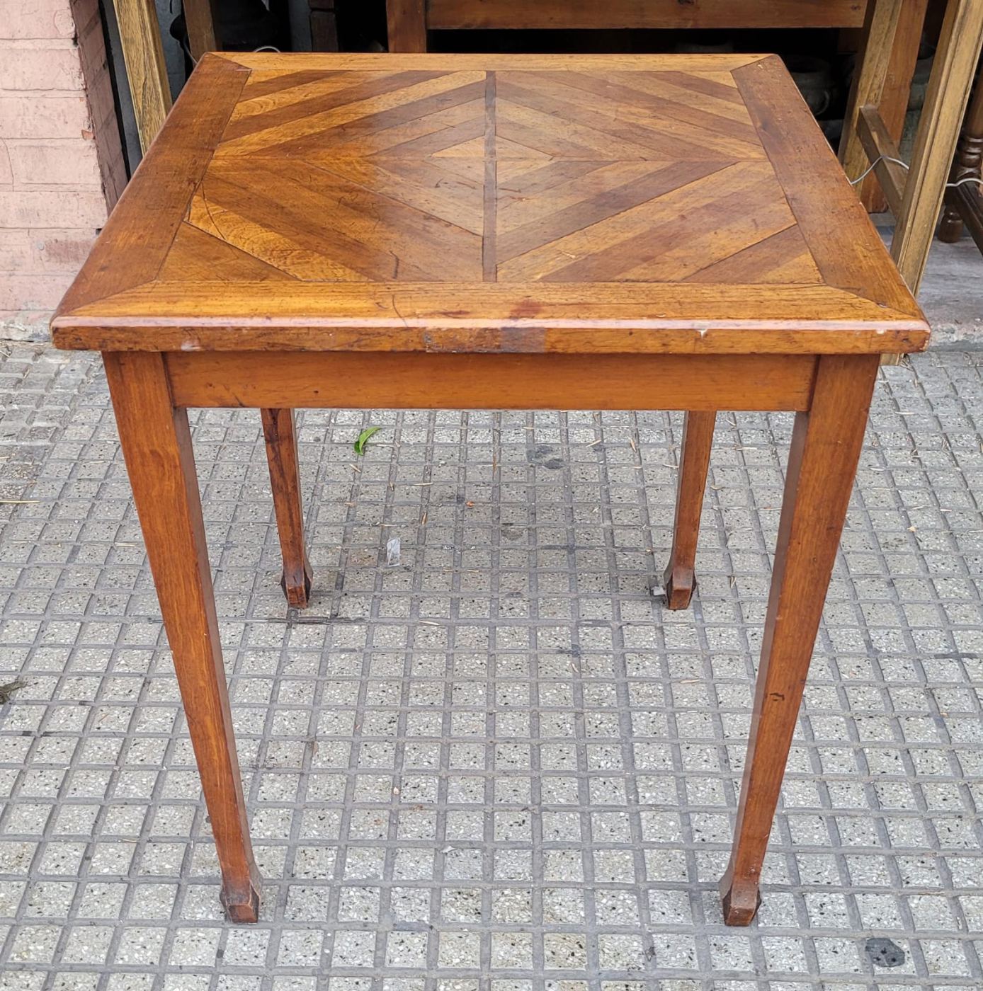 56 x 56 x 67 alto