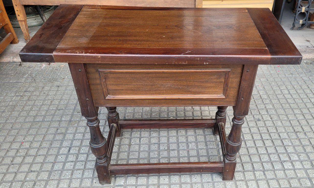 85 x 40 x 68 alto
