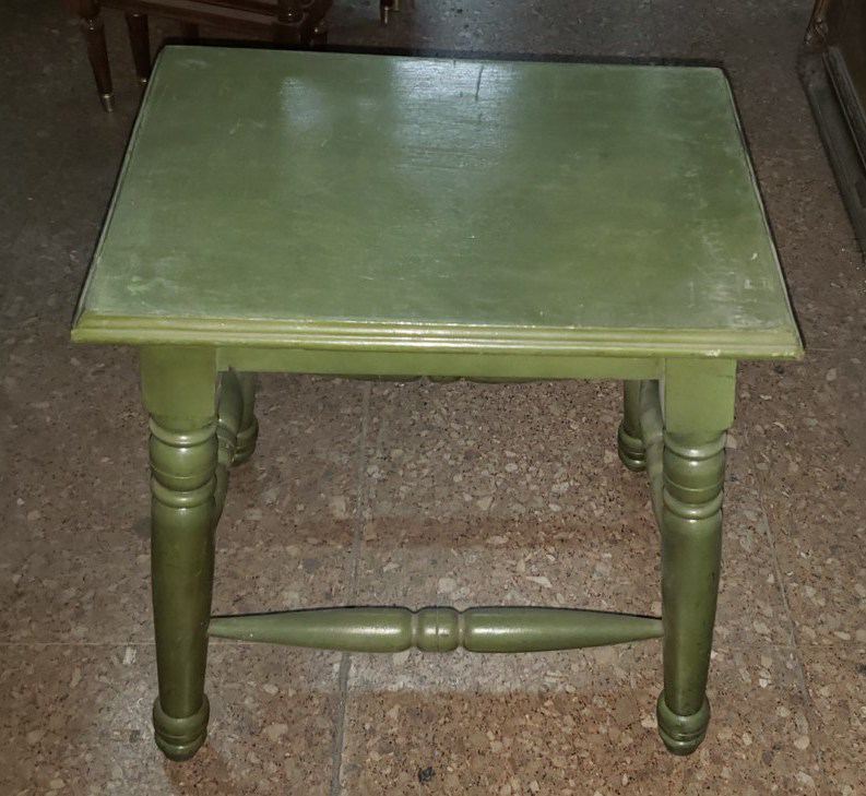 0,43 x 0,31 x 46cm alto