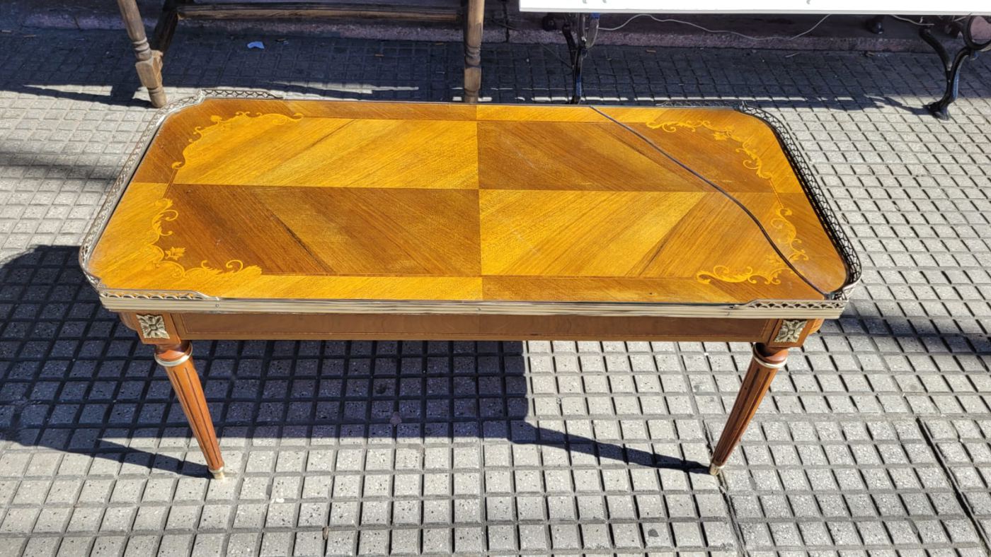 1,02 x 49 x 47 alto