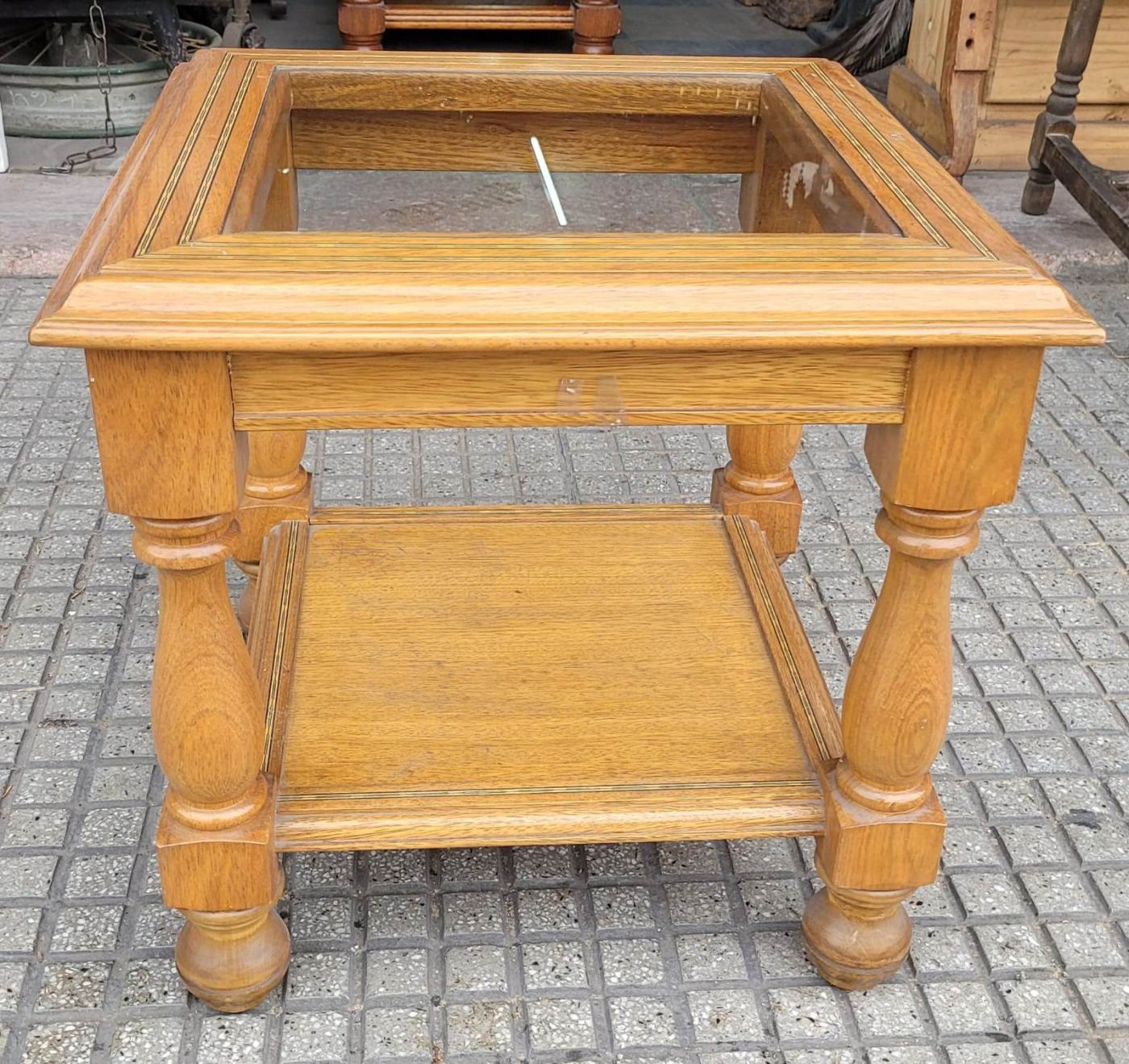 Roble 50 x 50 x 50