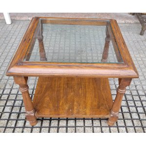 Roble 55 x 55 x 47