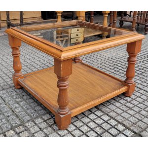 Roble 60 x 60 x 42 alto