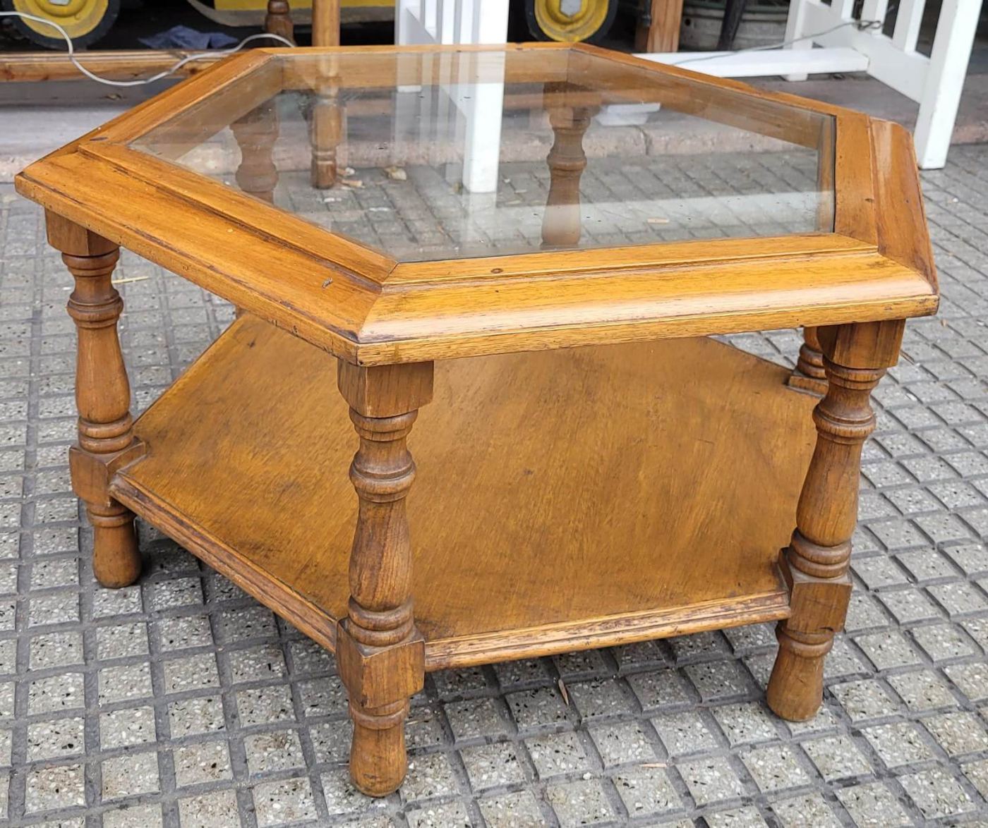 Roble 65 x 75 puntas x 50 alto