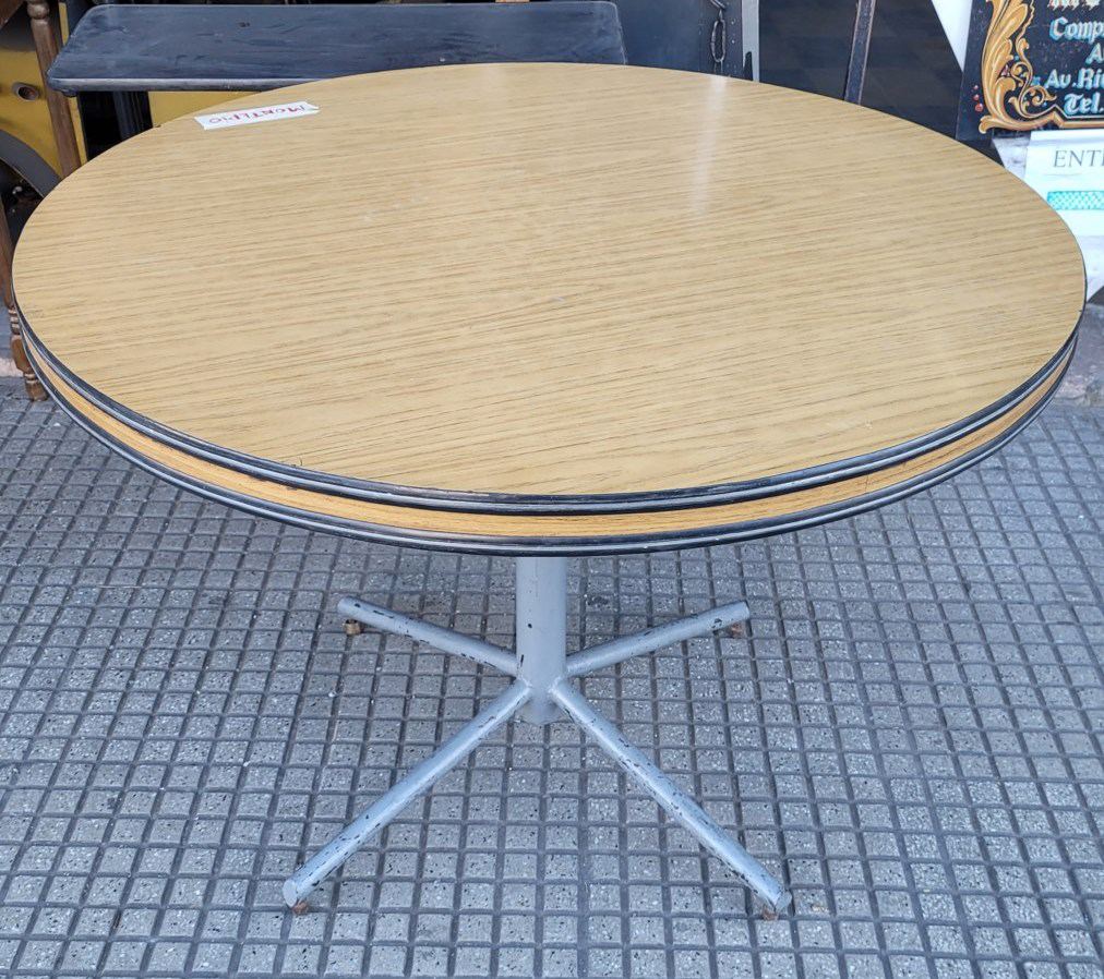 Mesas tapa formica