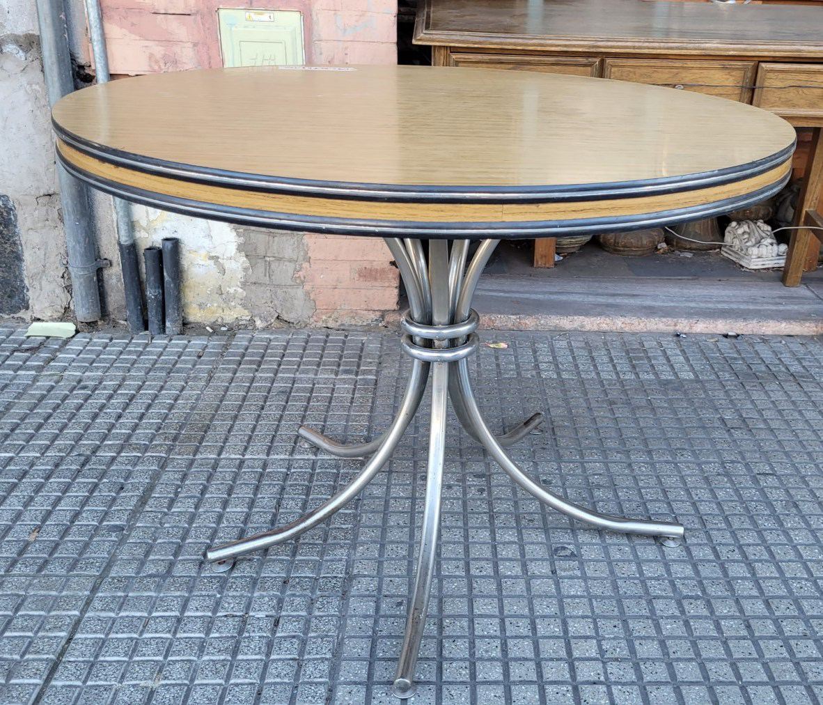 Mesas tapa formica
