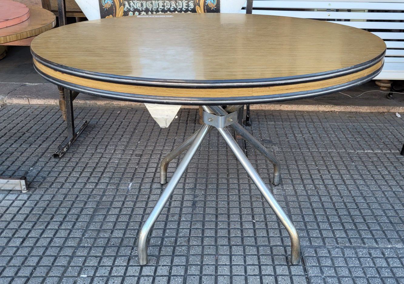 Mesas tapa formica