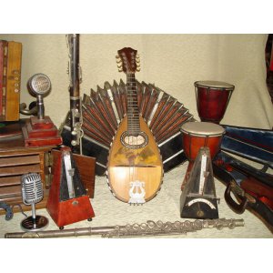 Instrumentos Musicales