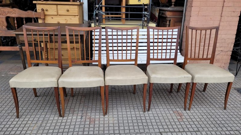 Juego 5 sillas