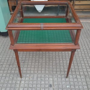 Vitrina