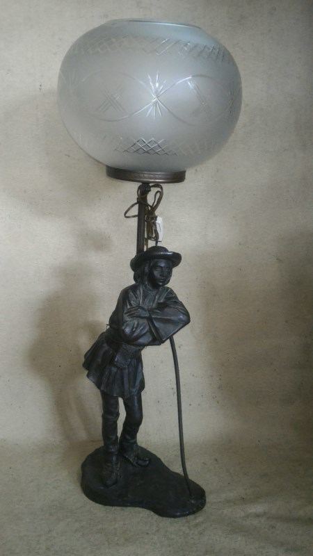 Estatua con luz