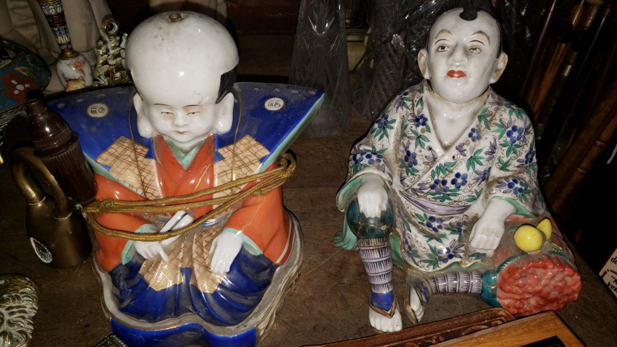Estatuas orientales