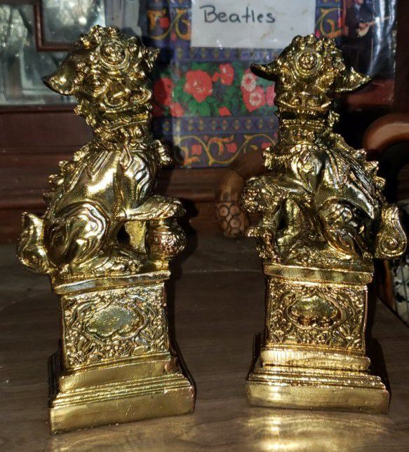 Estatuas orientales