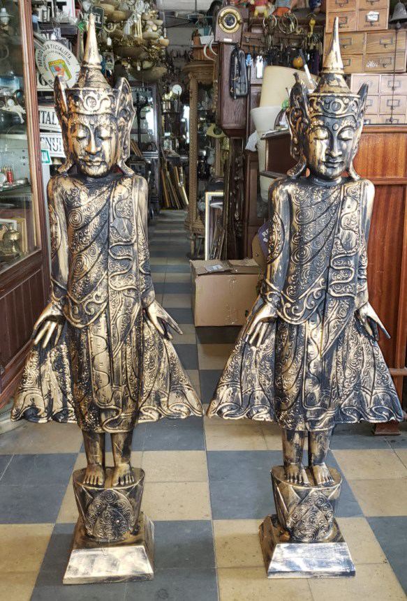 Estatuas orientales
