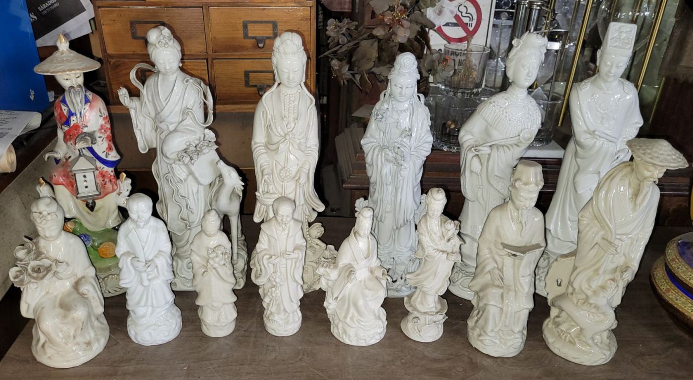 Estatuas orientales