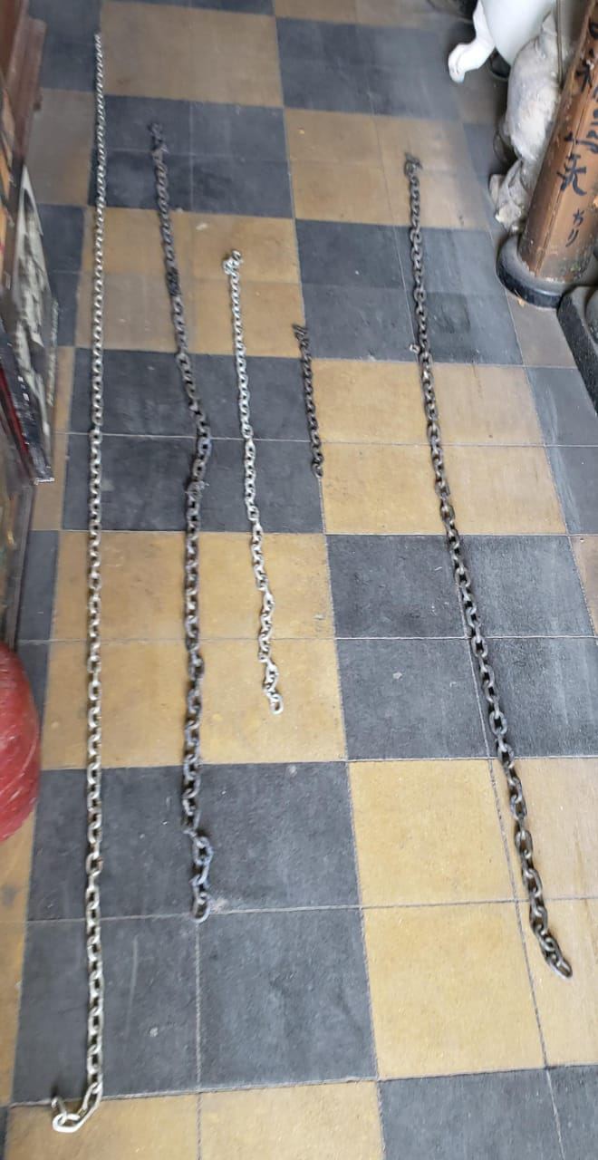 Cadenas y Florones