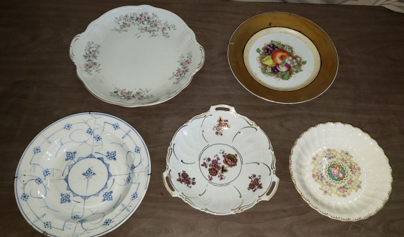Platos de colgar