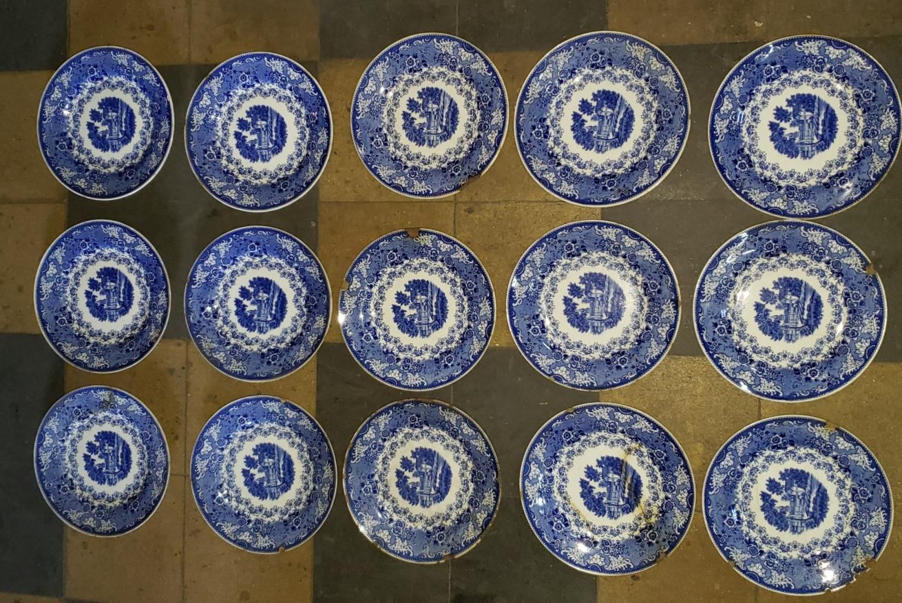 Platos de colgar