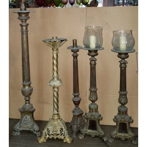 Candelabros de pie