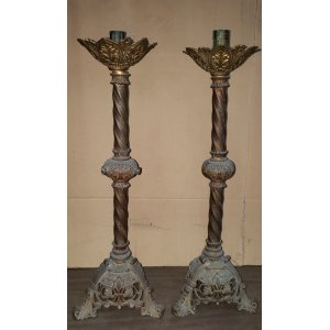Candelabros de pie