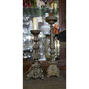 Candelabros de pie