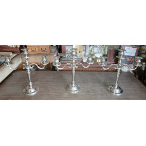 Candelabros de mesa