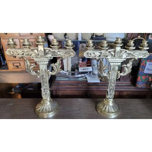 Candelabros de mesa