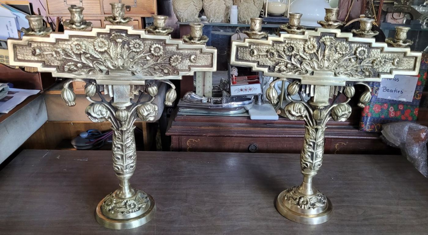 Candelabros de mesa
